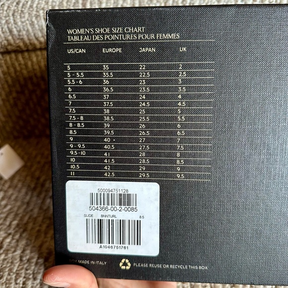 NIB Banana Republic leather Slides - Picture 6 of 6